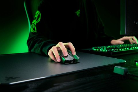RAZER Razer Viper V3 Pro myszka Gaming Po prawej stronie RF Wireless + USB Type-C Optyczny 35000 DPI