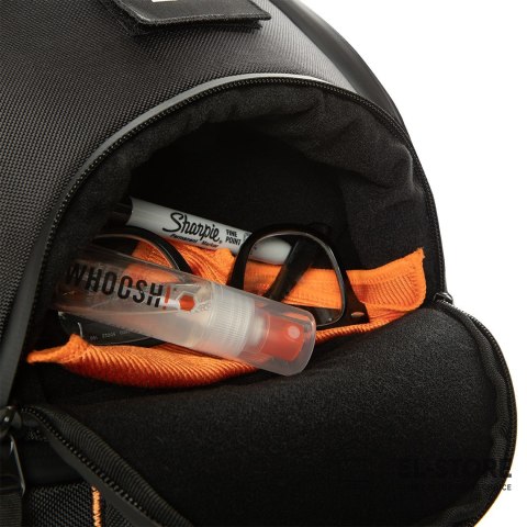 No name Plecak UAG BackPack 13 18L czarny