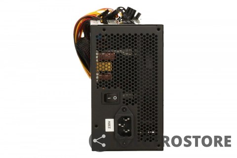 Chieftec GPS-600A8 600W ATX-12V,12cm, actice PFC Chieftec GPS-600A8 600W ATX-12V,12cm, actice PFC